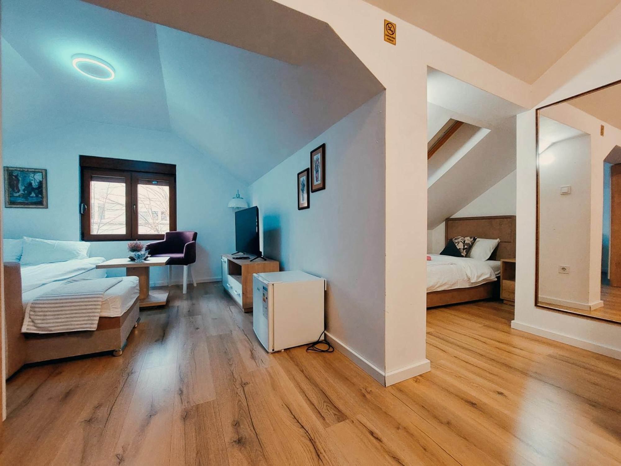 Buba Palace Nikšić Exteriör bild